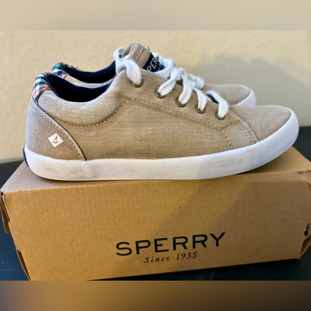 Boys Sperry